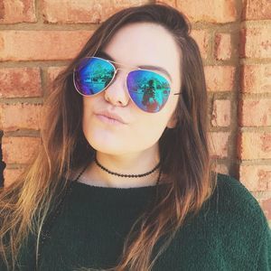 Meet your Posher, Ansley